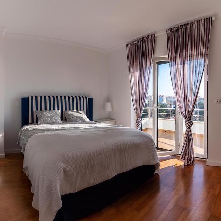 Fremdheim Bed & Breakfast Ericeira Bagian luar foto
