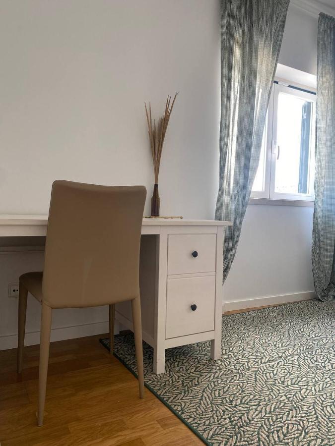 Fremdheim Bed & Breakfast Ericeira Bagian luar foto
